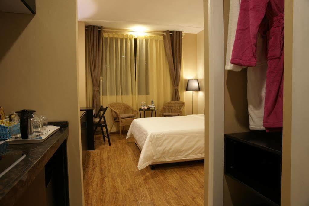 Four Seasons Spring Hotel Canton Extérieur photo